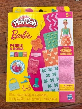 Barbie Pearls and Bows Play-Doh Set